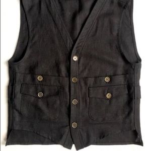 Japanese style Handcrafted vest is made from black linen. Made in USA